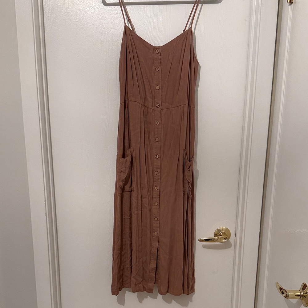 Carly Jean Los Angeles Rust Brown Button-Front Maxi Dress